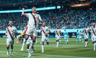 曼城小将埃切维里可能缺阵数周，脚踝重伤