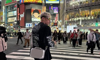 曼联不满加纳乔拒绝转会欧陆！没想象中热销，恐被迫降价至4000万促销